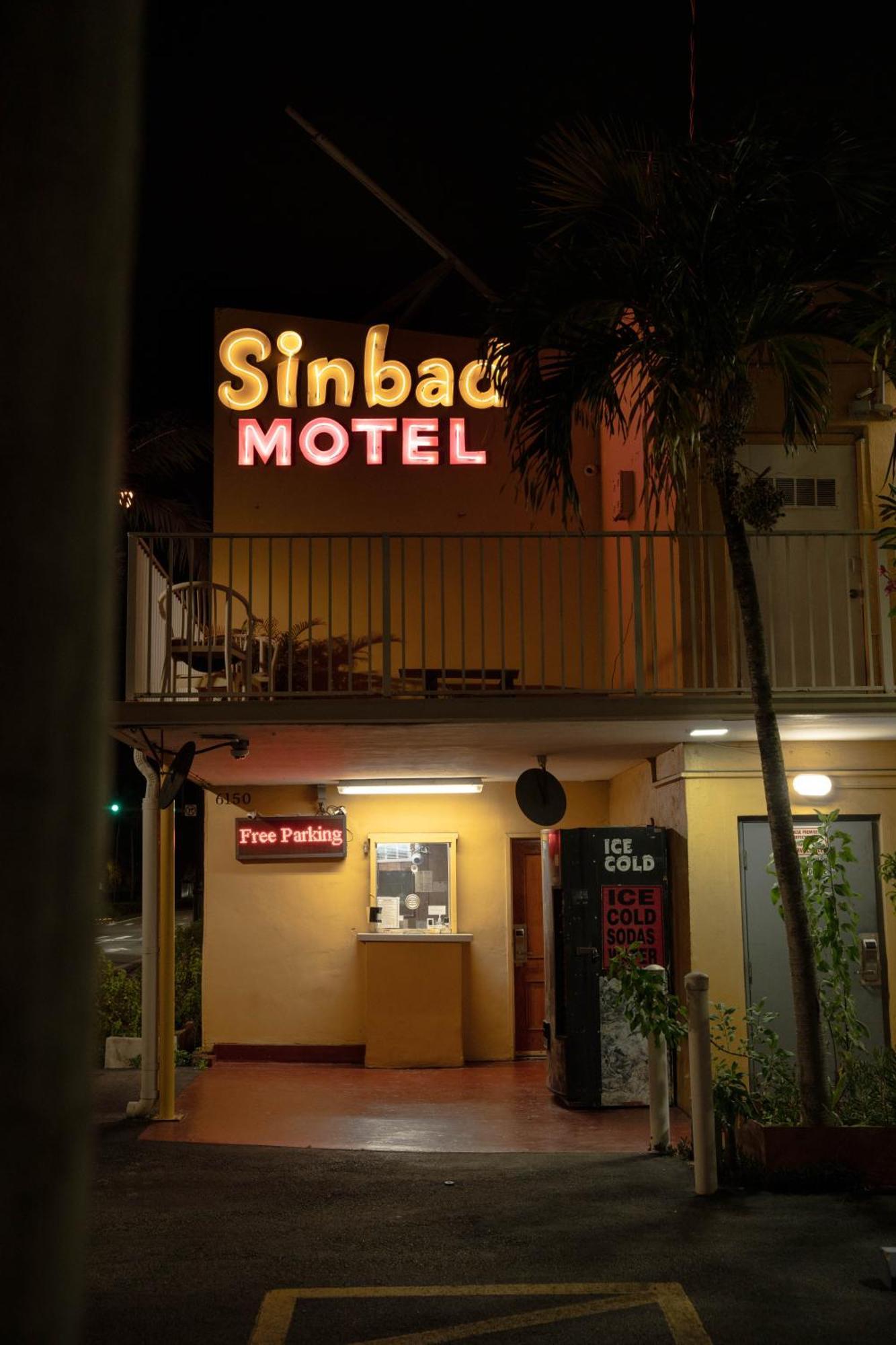 Sinbad Motel Miami Exterior photo